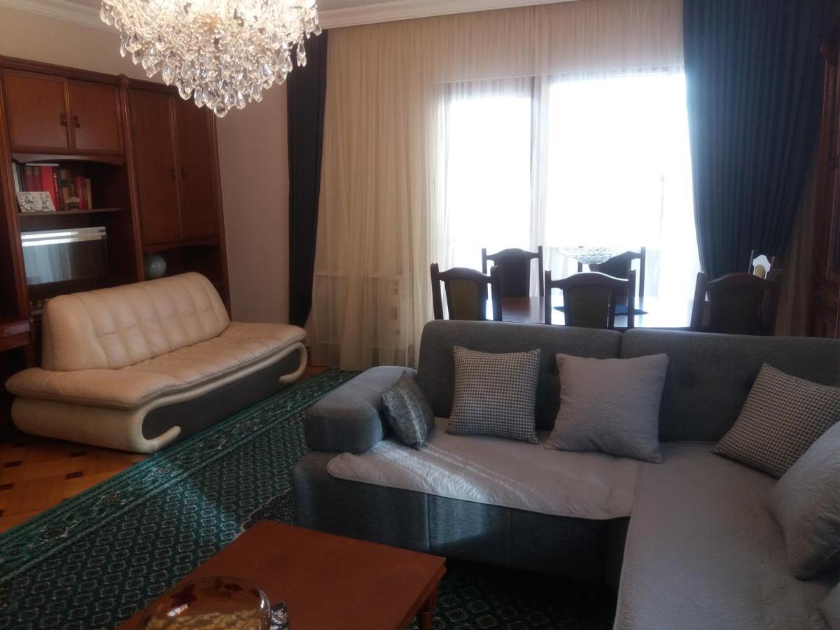 Appartamento Marina House Batumi Esterno foto