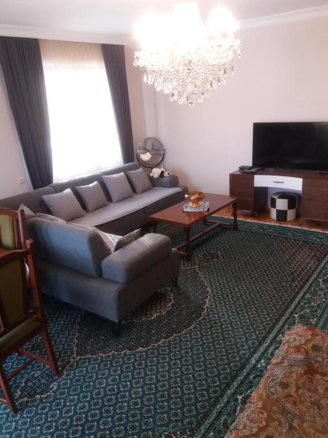 Appartamento Marina House Batumi Esterno foto